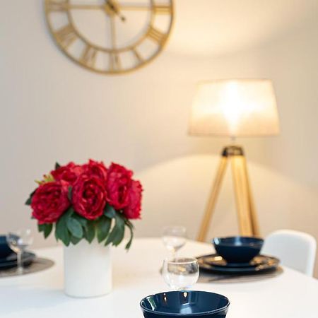 Le Petit Barclay - Appartement Prive De 45 M2 - 2 A 4 Personnes - Parking Gratuit Metz Bagian luar foto